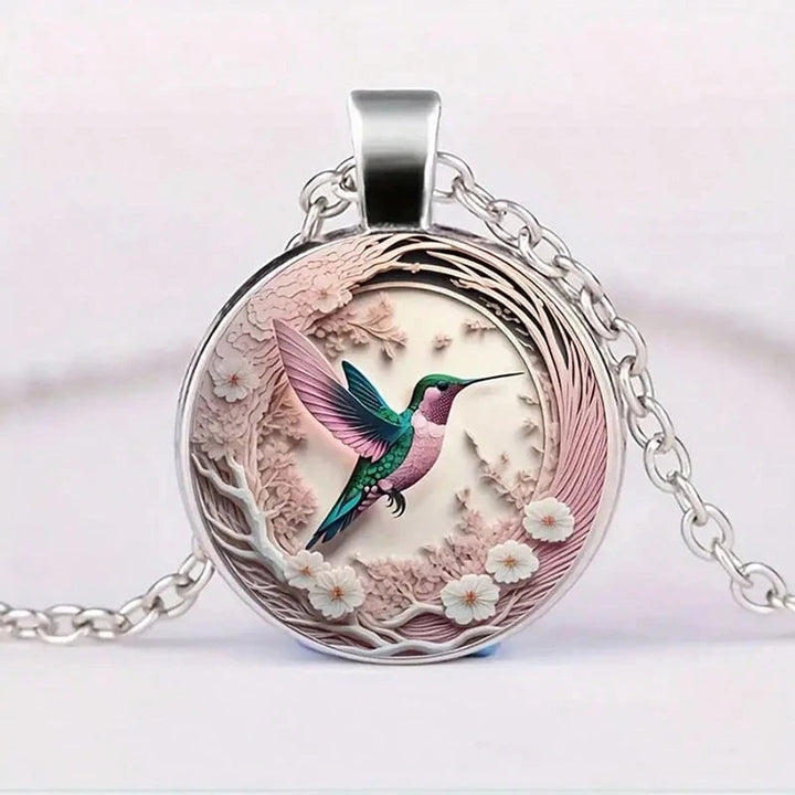 Silver Necklace Gráinne with Hummingbird Motif