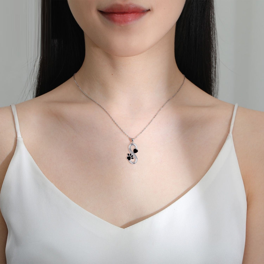 Silver Necklace Bláthnaid with Infinity and Paw Print