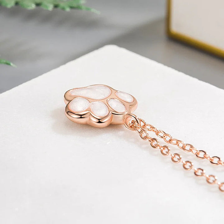 Rose Gold Necklace Deirbhile with Paw Print
