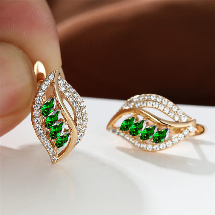 Gold Stud Earrings Aisling with Emerald