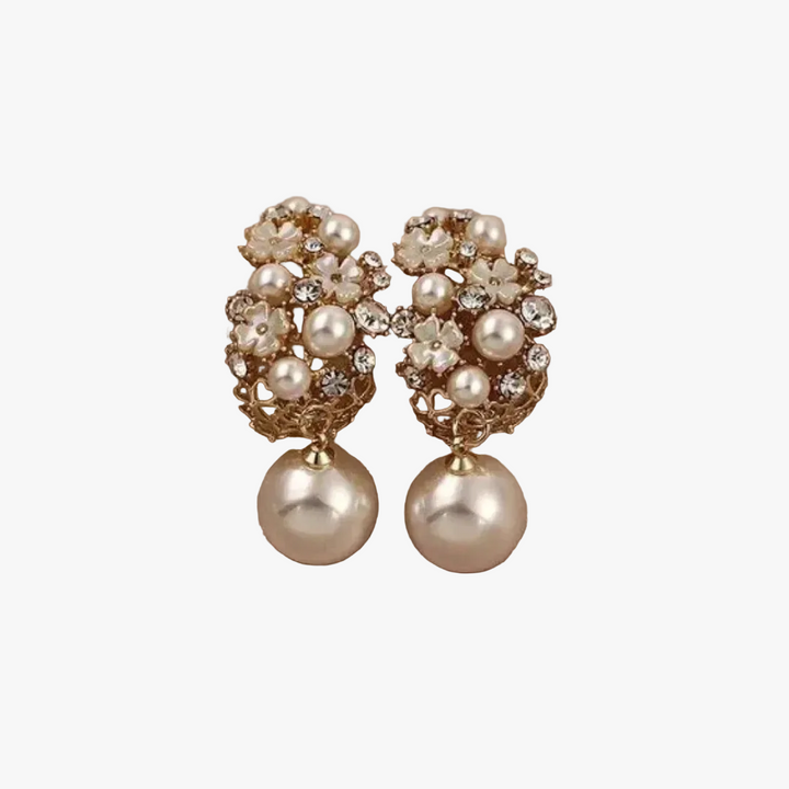 Gold Drop Earrings Gráinne with Pearls and Flowers