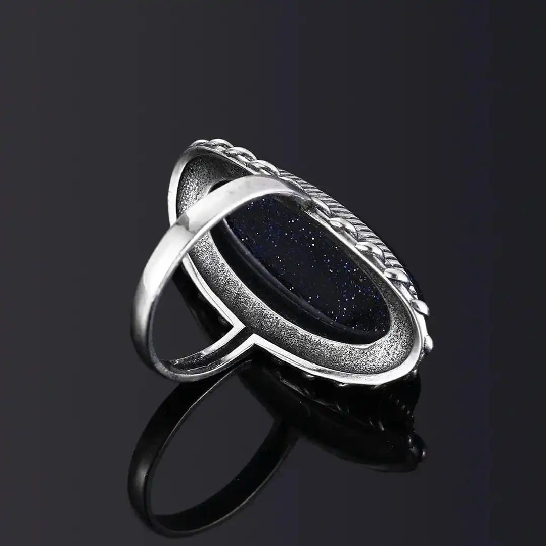 Silver Ring Íde with Blue Sandstone