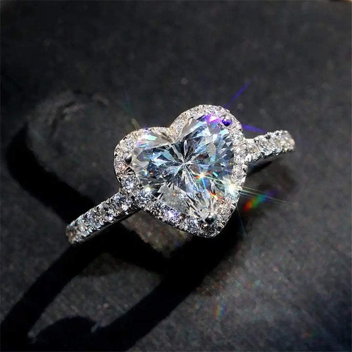 Silver Ring Deirdre with Heart-Shaped Crystal