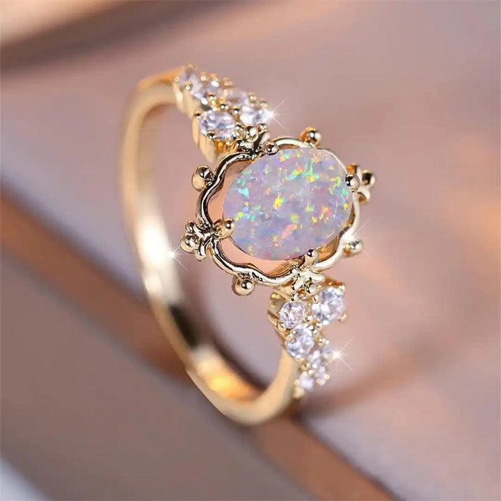Gold Ring Siobhán with Opal