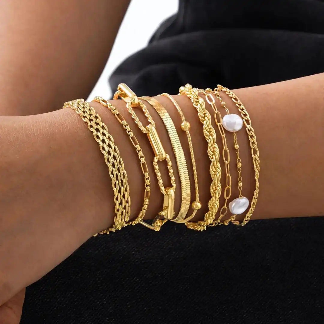 Gold Chain Bracelet Set Síle with Pearls