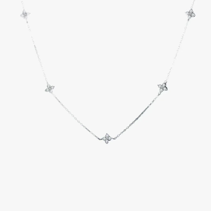 Silver Necklace Méabh with Zirconia Flowers