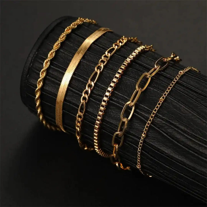 Gold Chain Bracelet Set Nóra