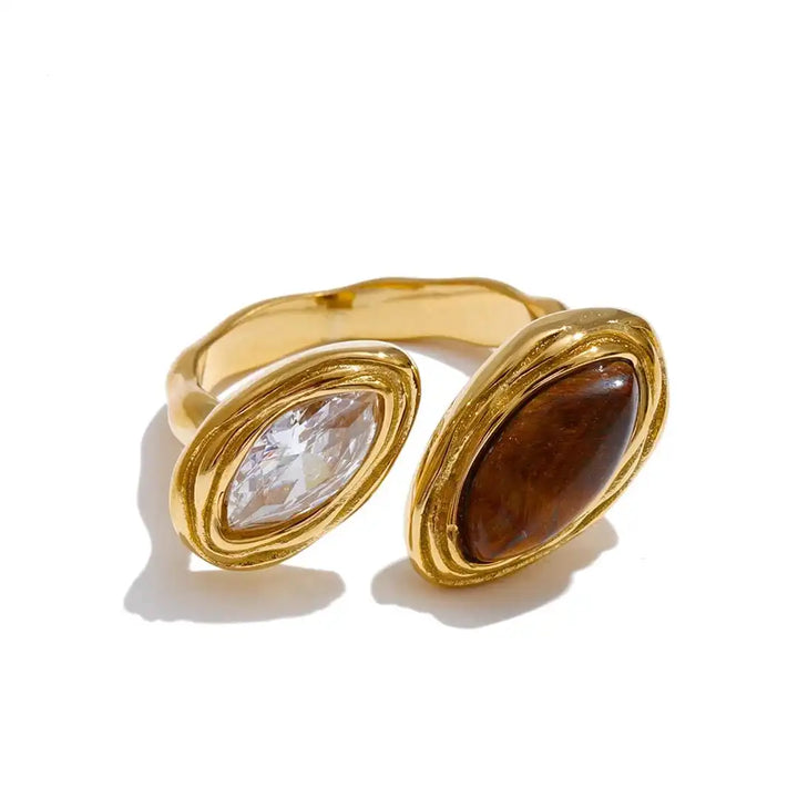Gold Bypass Ring Sinéad with Tiger&
