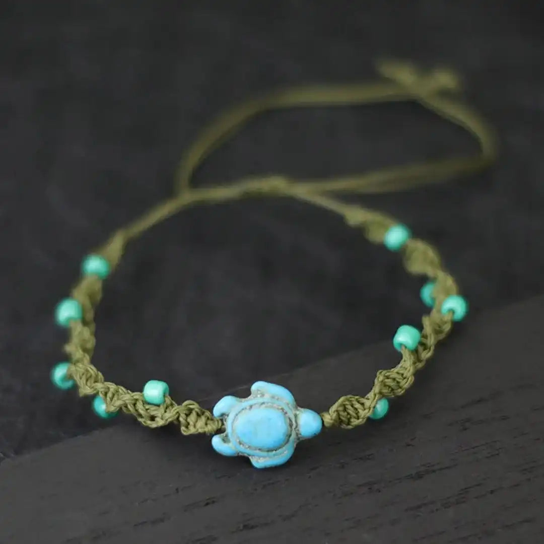 Green Cord Bracelet Fionnuala with Turquoise Turtle