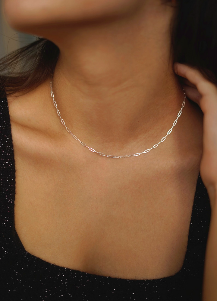 Gold Chain Necklace Bríd