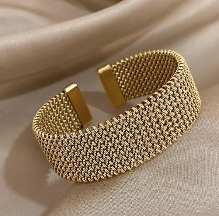 Gold Mesh Cuff Bracelet Neasa