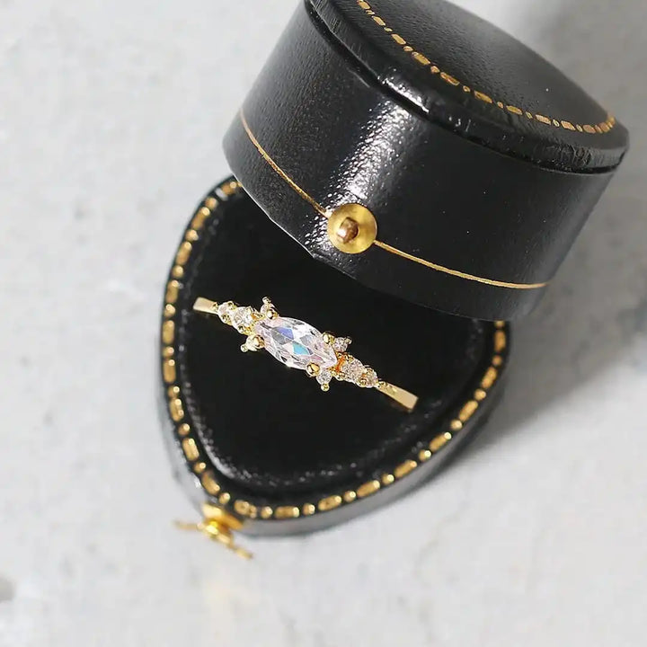 Gold Ring Set Fiadh with Zirconia