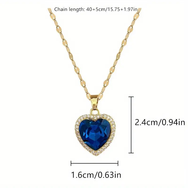 Gold Necklace Clíona with Sapphire Heart