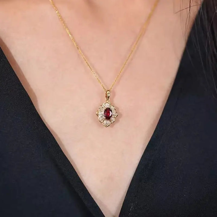 Gold Necklace Aisling with Ruby and Zirconia