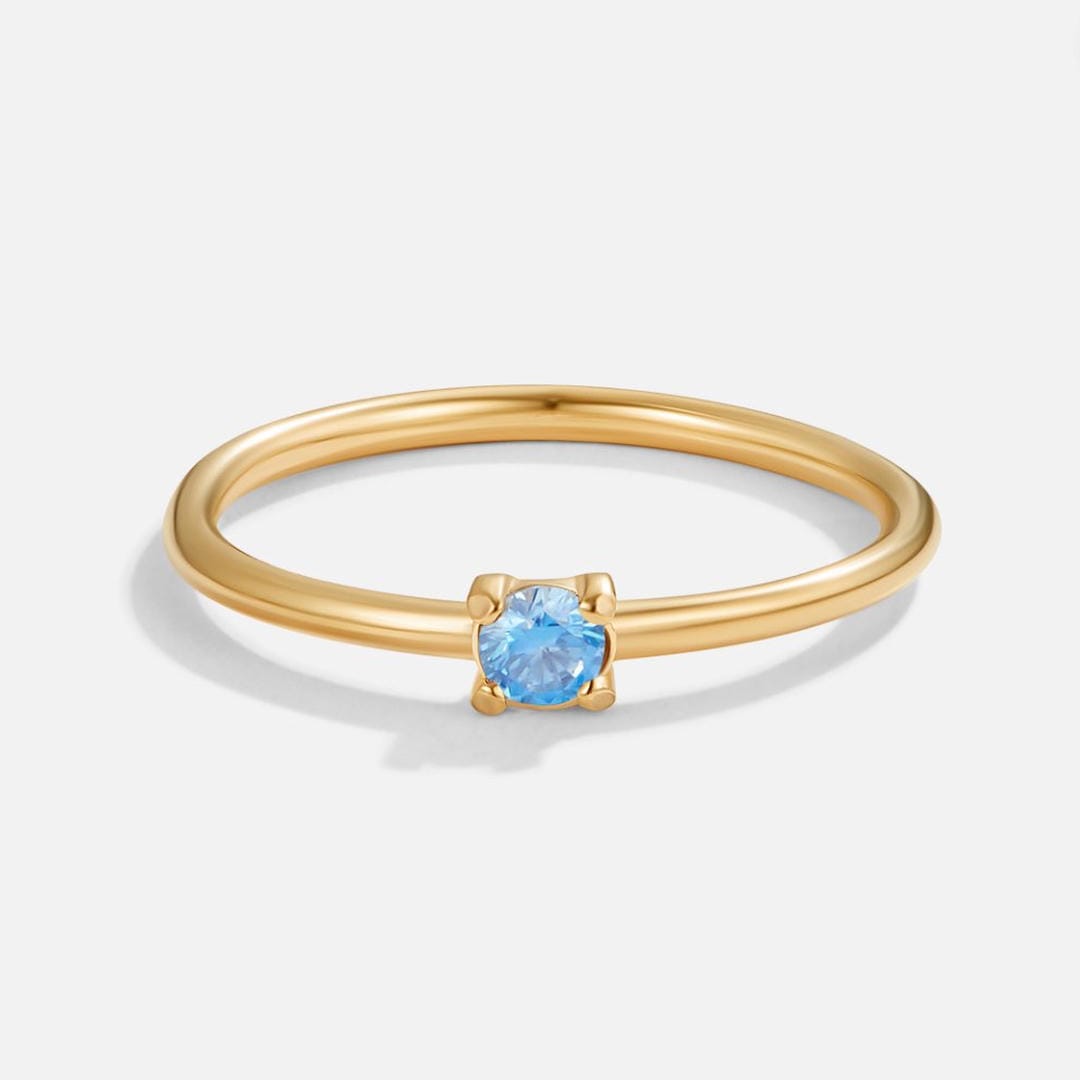 Gold Ring Emer with Birthstone