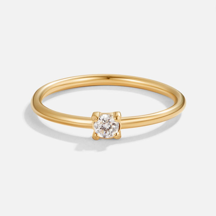 Gold Ring Deirdre with Ruby