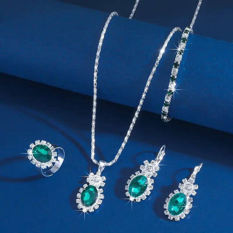 Silver Necklace Aoife with Emerald
