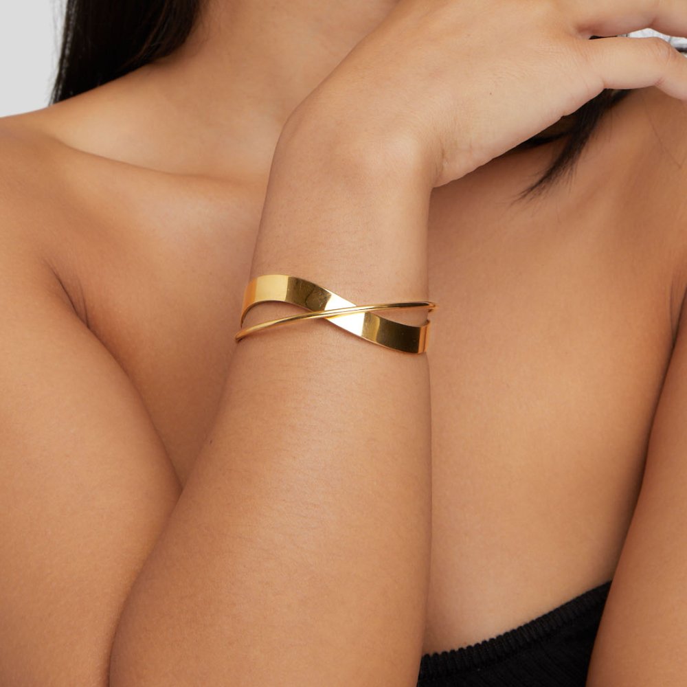 Gold Cuff Bracelet Clíona