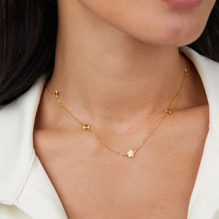 Gold Necklace Clíodhna with Clover Stations