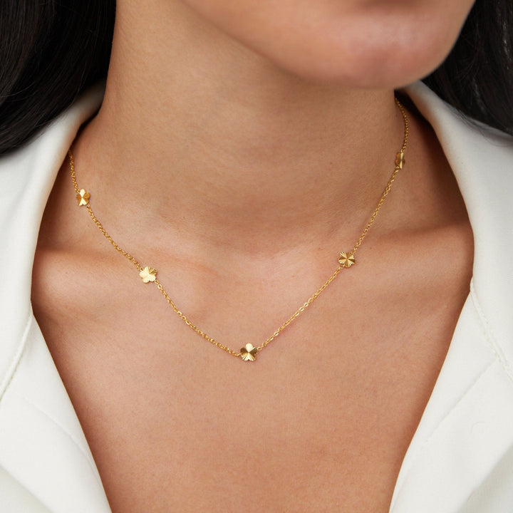 Gold Necklace Sinéad with Fan Motifs
