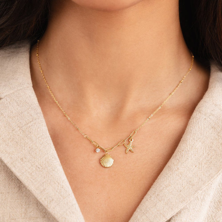 Gold Charm Necklace Clíona with Starfish and Shell