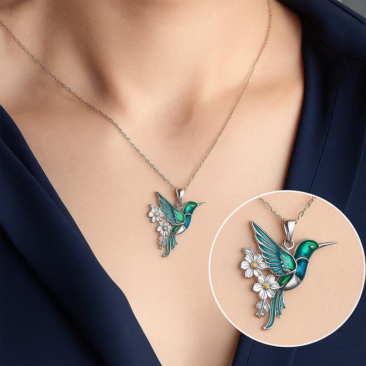 Silver Necklace Set Aoibh with Hummingbird and Flowers
