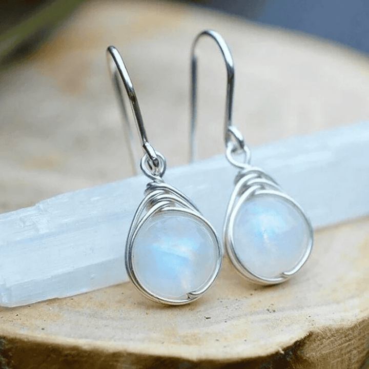 Silver Drop Earrings Clifden with Moonstone