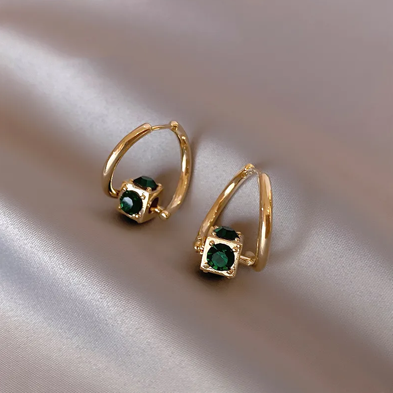 Gold Drop Earrings Saoirse with Emerald Cubes