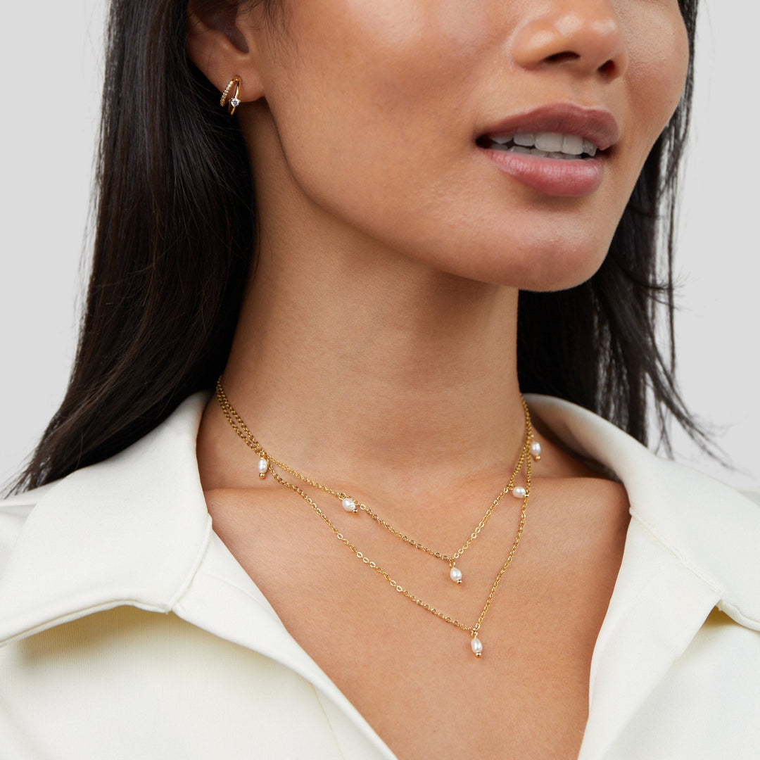 Gold Layered Necklace Méabh with Pearl Drops